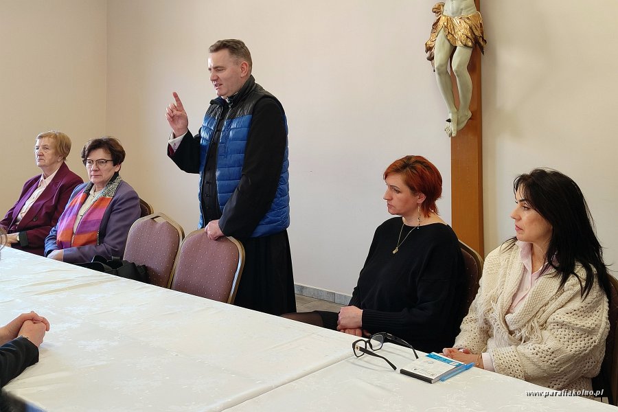 72 Katecheza ks. Andrzeja Mikuckiego.jpg